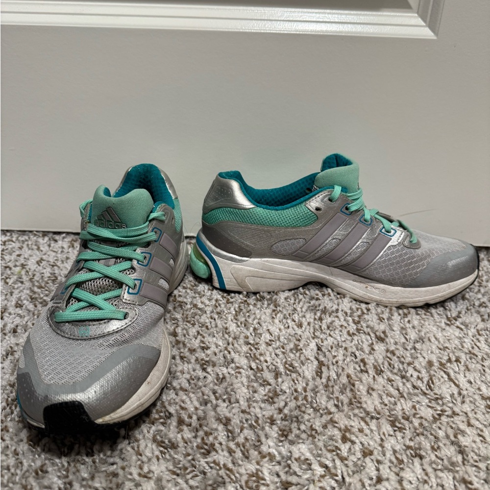 Adidas Supernova Glide 5 running shoes